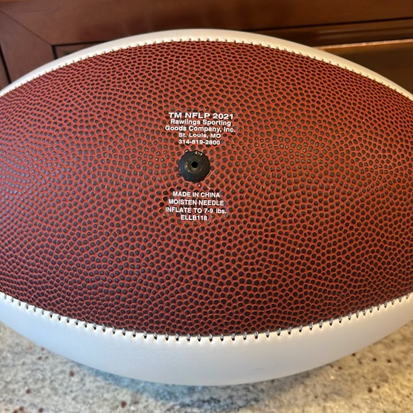 Detroit Lions signature ready collectible football.  NFL. Certified - Picture 4 of 5